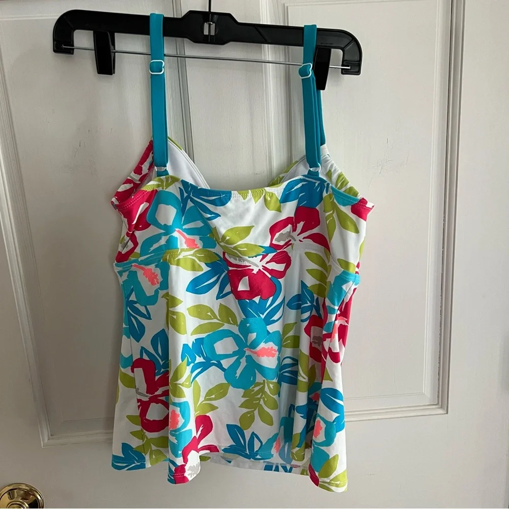 Womens BEACH HOUSE Hawaiian Print Soft Cup Tankini Size 14